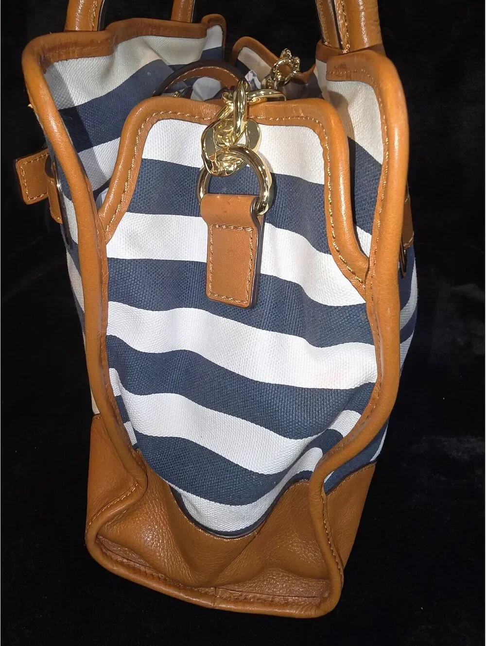 152. Michael Kors Hamilton striped Navy Blue/White